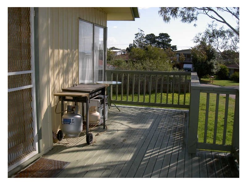 2/12 Mcmillan Grove, Paynesville VIC 3880