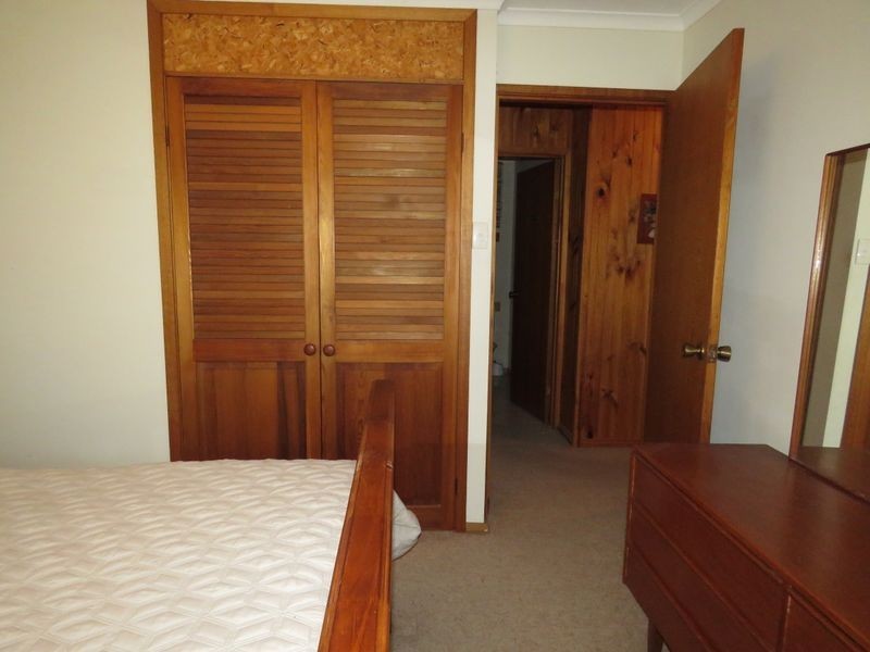 10 White Court, Eagle Point VIC 3878