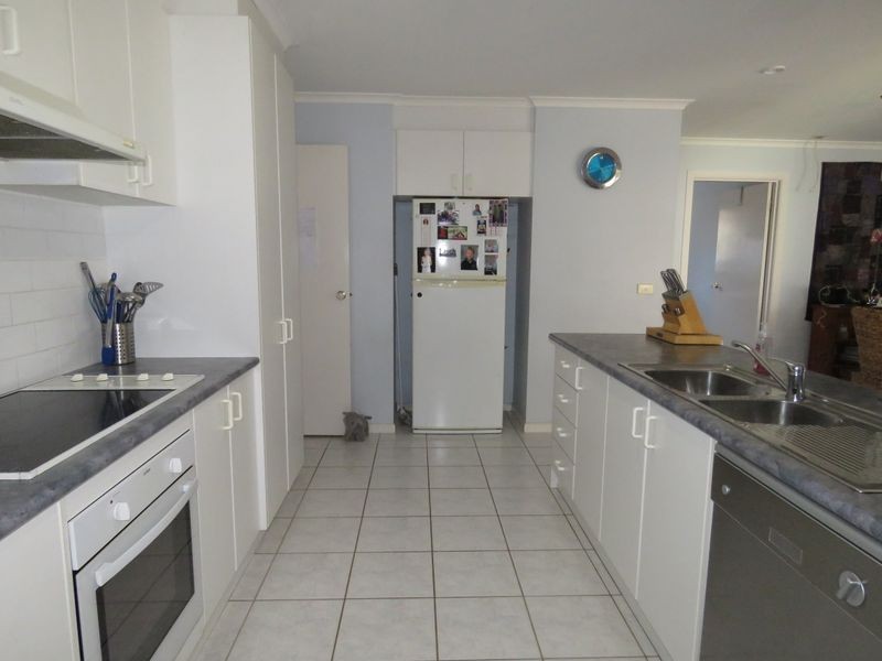 100 Newlands Drive, Paynesville VIC 3880