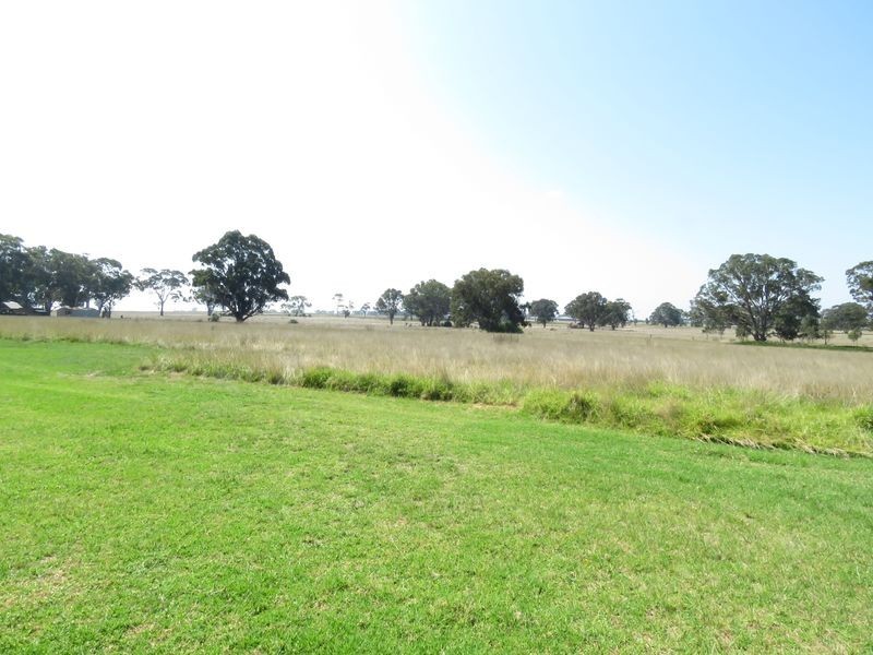 100 Newlands Drive, Paynesville VIC 3880