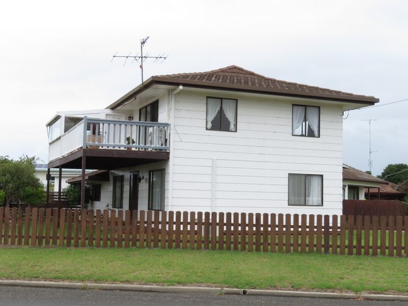 26 Kings Road, Paynesville VIC 3880