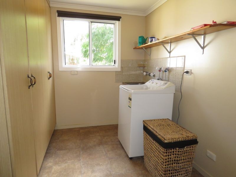 68 Eagle Point Road, Eagle Point VIC 3878