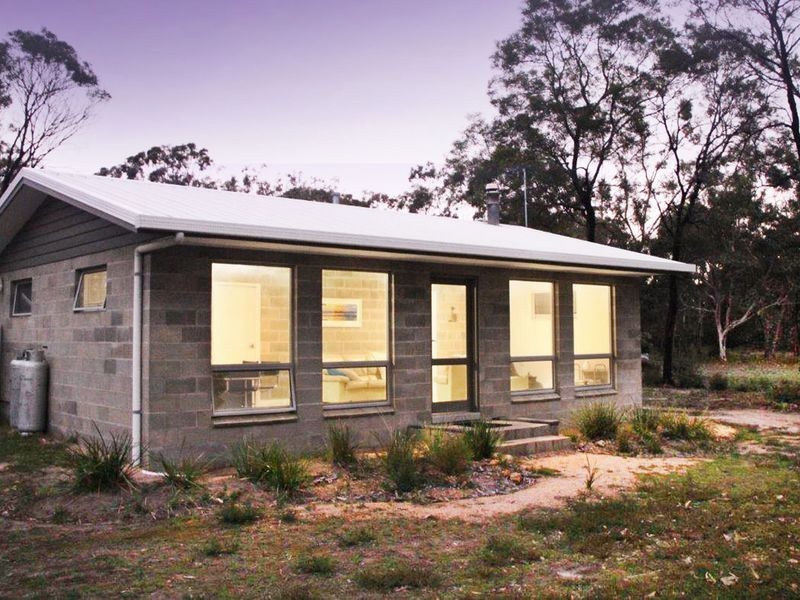 15 Centre Road, Raymond Island VIC 3880