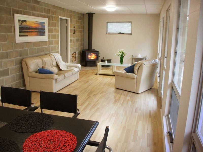 15 Centre Road, Raymond Island VIC 3880