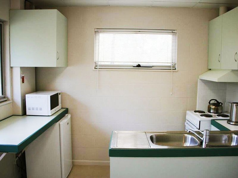 15 Centre Road, Raymond Island VIC 3880