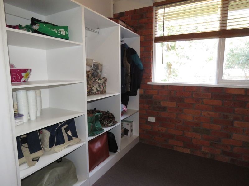 18 Crown Ridge Avenue, Newlands Arm VIC 3875