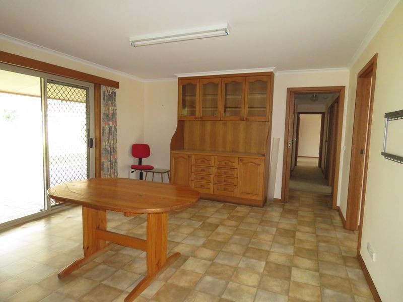 27 Simpson Drive, Newlands Arm VIC 3875