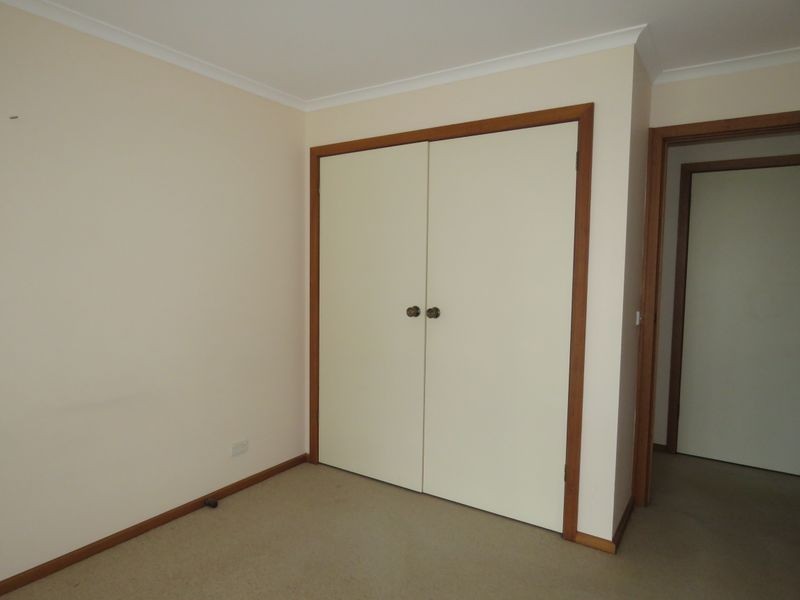 27 Simpson Drive, Newlands Arm VIC 3875