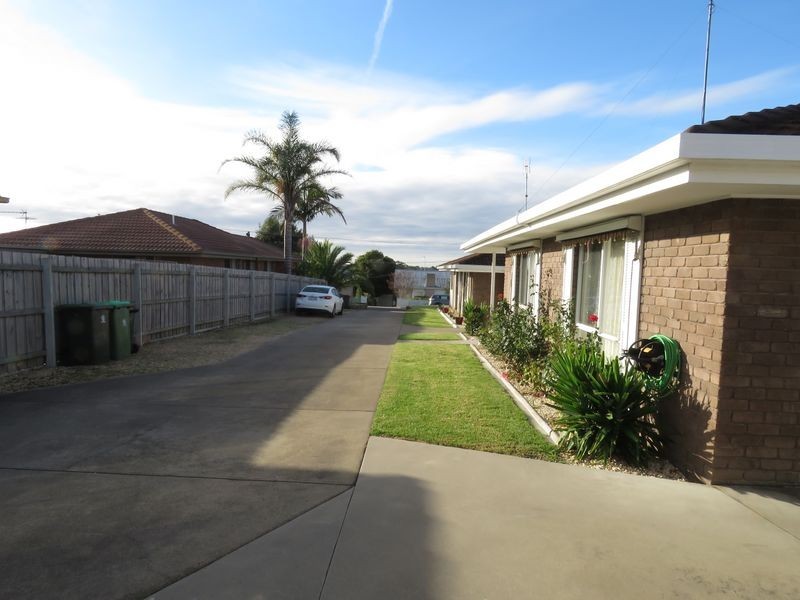 3/27 Main Road, Paynesville VIC 3880