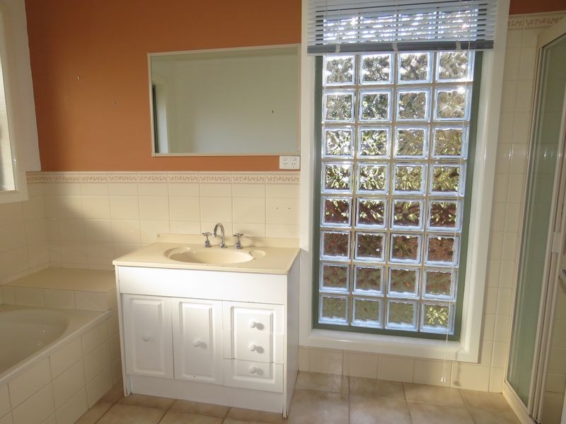 9 Lake Fair Rise, Newlands Arm VIC 3875