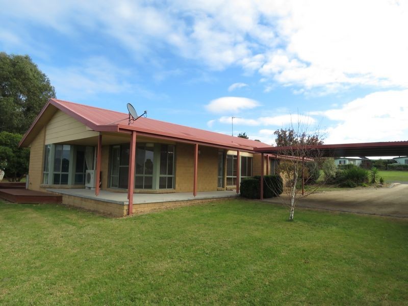 9 Lake Fair Rise, Newlands Arm VIC 3875