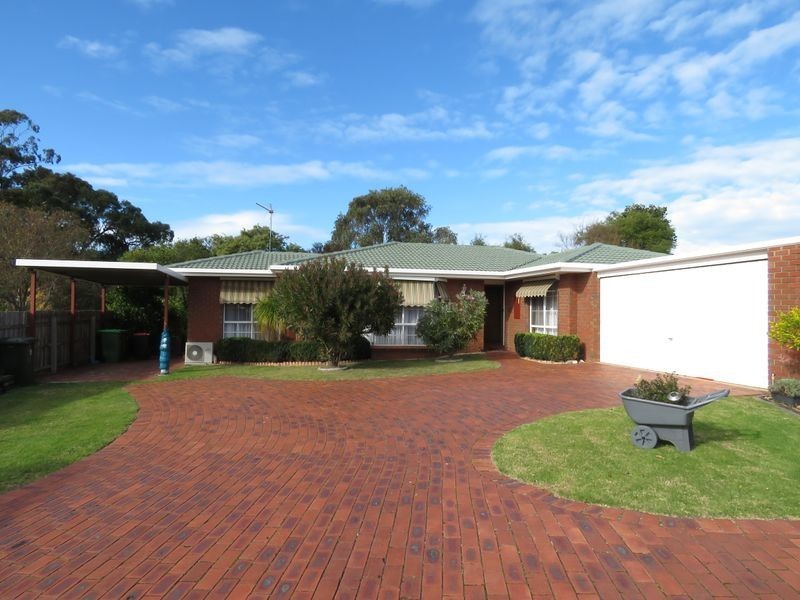 2/30 Queen Street, Paynesville VIC 3880