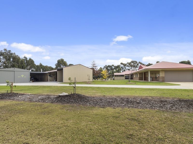45 Boyd Court, Eagle Point VIC 3878