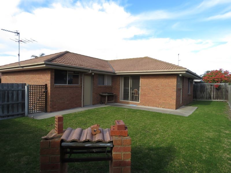 2/29 Main Road, Paynesville VIC 3880