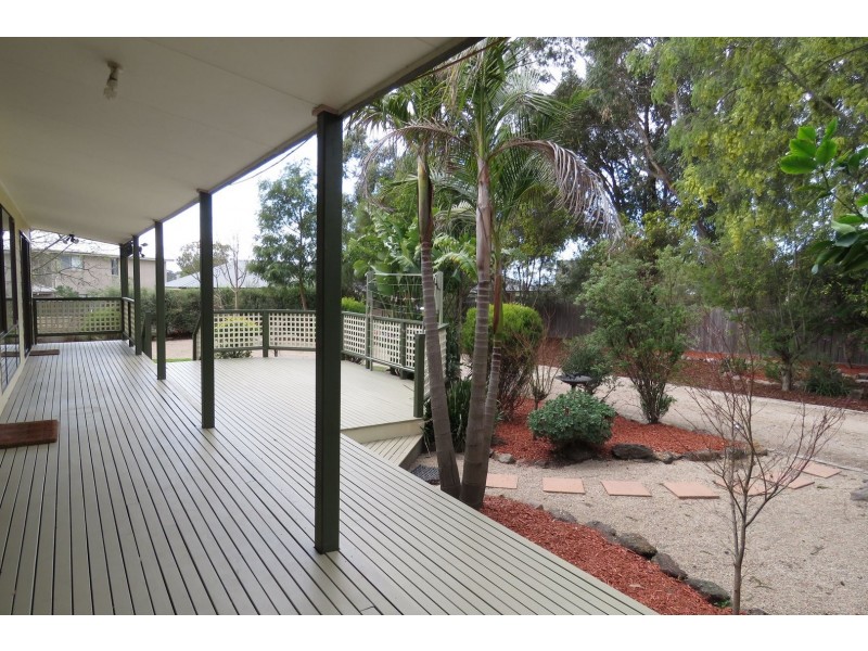 9 Acrux Drive, Newlands Arm VIC 3875