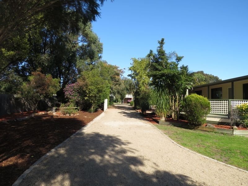 9 Acrux Drive, Newlands Arm VIC 3875