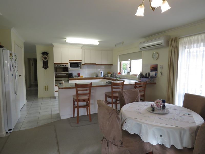 8 Callistemon Court, Paynesville VIC 3880