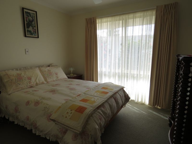 8 Callistemon Court, Paynesville VIC 3880