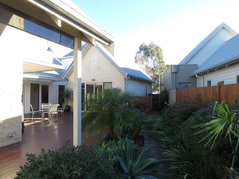 9 Waterloo Court, Paynesville VIC 3880