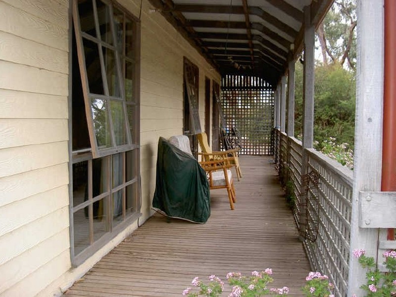 Raymond Island VIC 3880