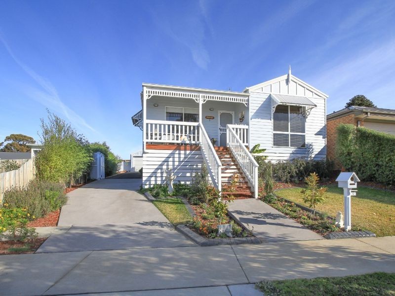 5 Magnetic Retreat, Paynesville VIC 3880