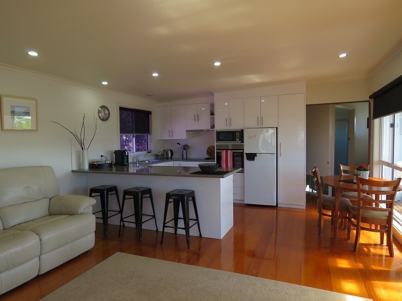 5 Marina Drive, Paynesville VIC 3880