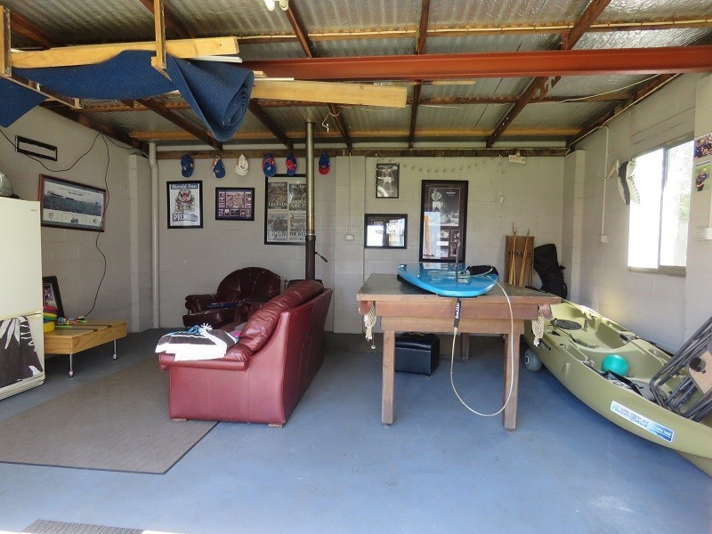 5 Marina Drive, Paynesville VIC 3880