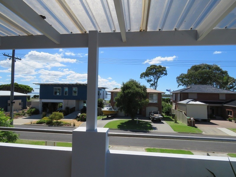 5 Marina Drive, Paynesville VIC 3880