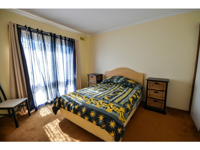 Unit 3/2 Canal Road, Paynesville VIC 3880