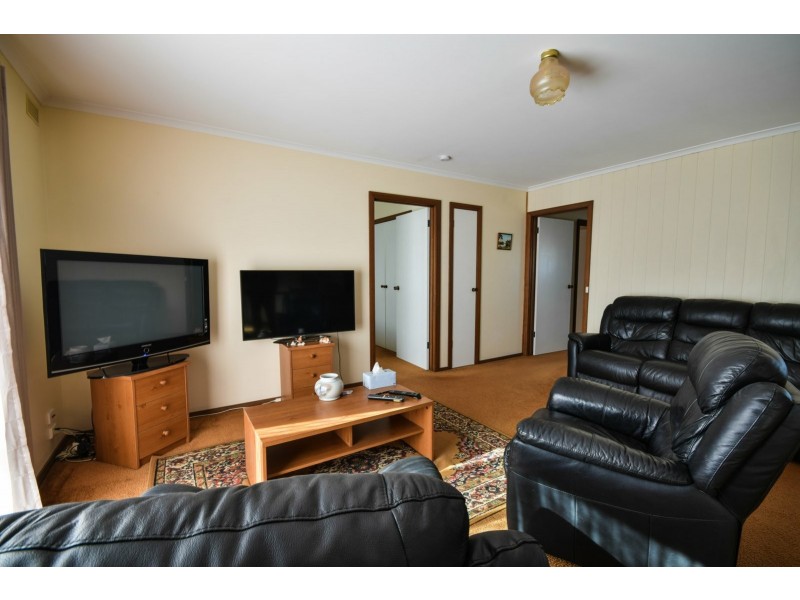 Unit 3/2 Canal Road, Paynesville VIC 3880