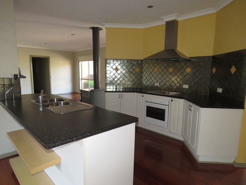 2/22 Schooner Terrace, Paynesville VIC 3880