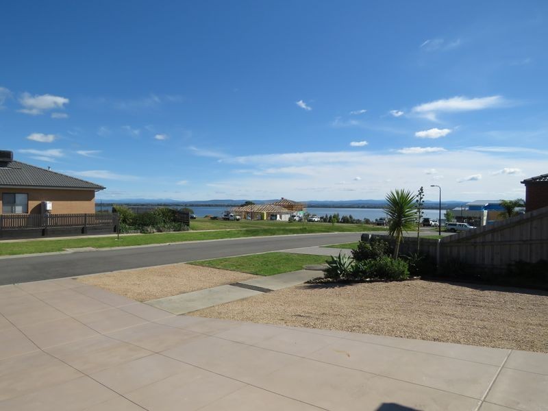 24 The Crescent, Eagle Point VIC 3878