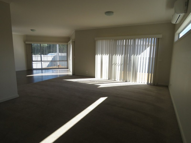 House 1/157 Bay Road, Eagle Point VIC 3878