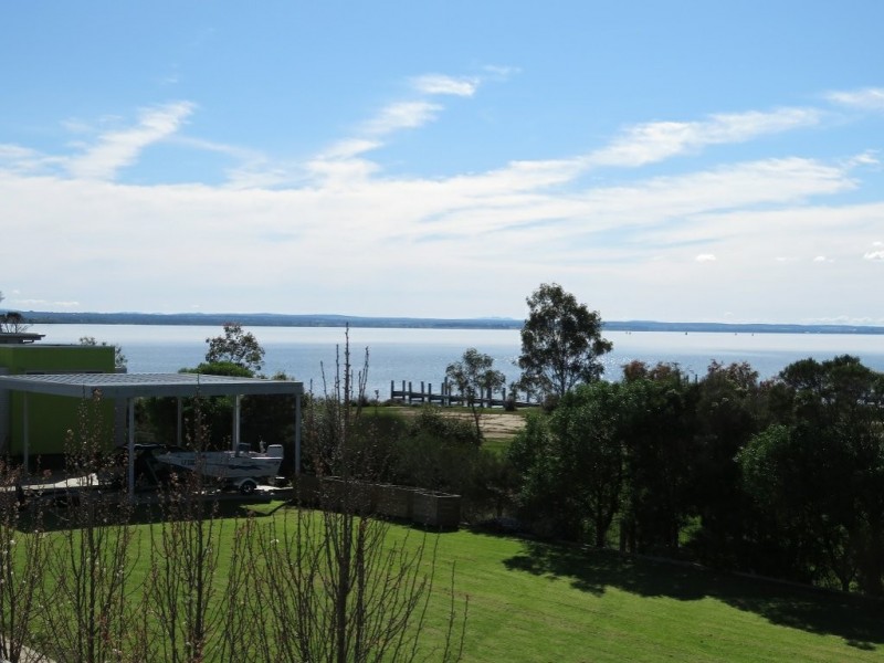 House 1/157 Bay Road, Eagle Point VIC 3878