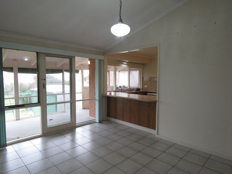 18 Fullarton Drive, Paynesville VIC 3880