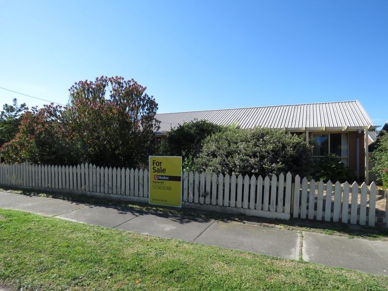 18 Fullarton Drive, Paynesville VIC 3880