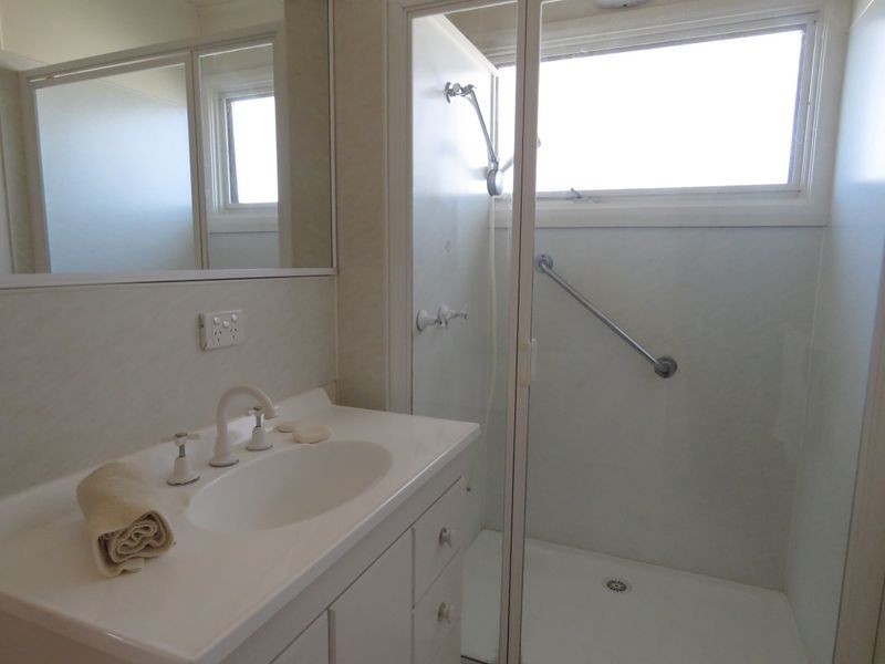 97 Bay Road, Eagle Point VIC 3878