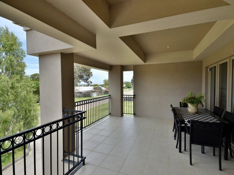 182 Newlands Drive, Paynesville VIC 3880