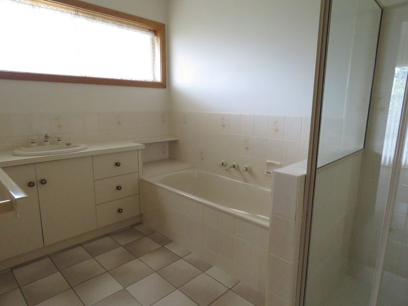 178 Newlands Drive, Paynesville VIC 3880