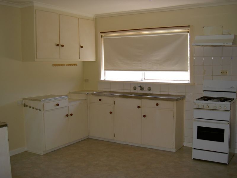 1/12 McMillan Grove, Paynesville VIC 3880