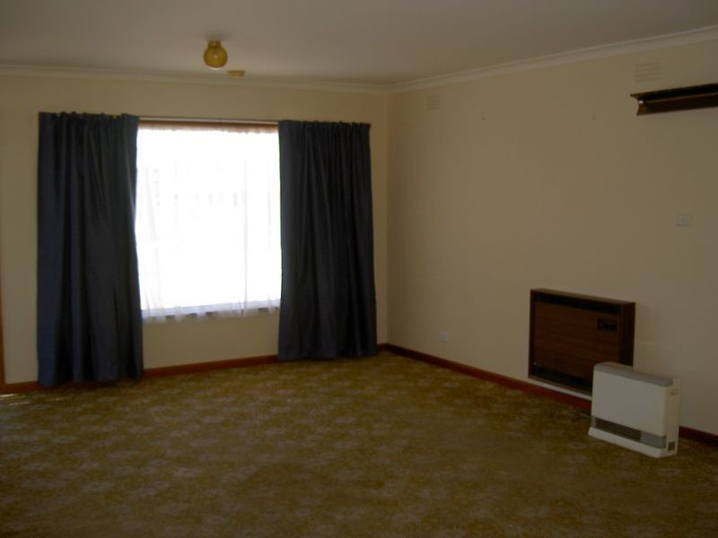 1/12 McMillan Grove, Paynesville VIC 3880