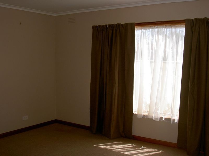 1/12 McMillan Grove, Paynesville VIC 3880