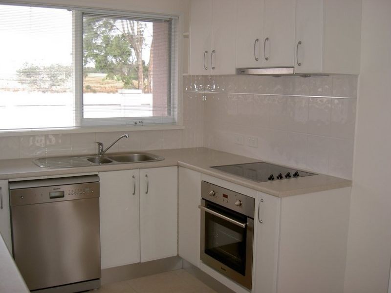 1/155 Bay Road, Eagle Point VIC 3878