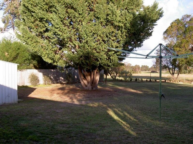 3 Lake Tide Avenue, Newlands Arm VIC 3875