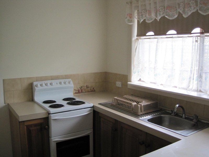 2/14 Wellington Street, Paynesville VIC 3880