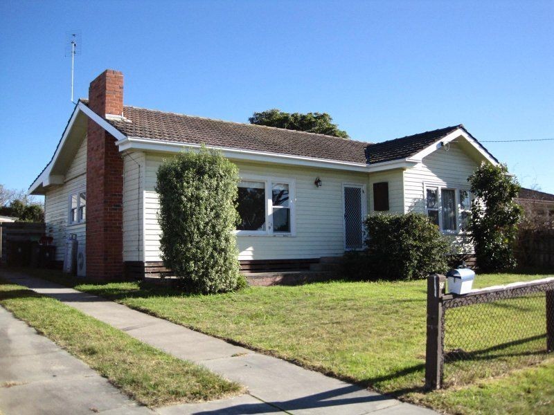 87 Langford Parade, Paynesville VIC 3880