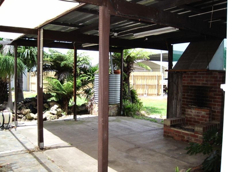 120 Main Road, Paynesville VIC 3880