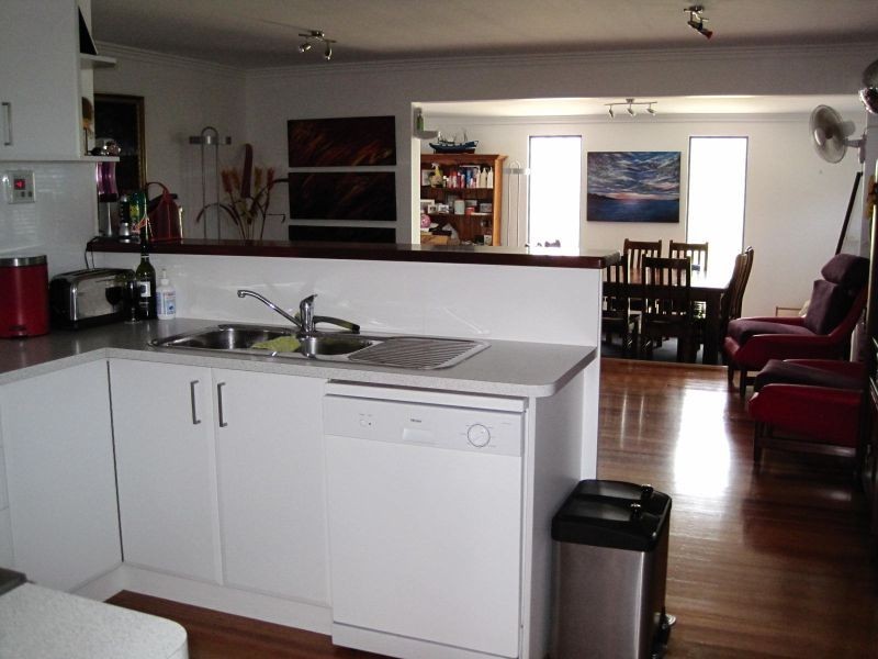 5 Tanjil Avenue, Paynesville VIC 3880