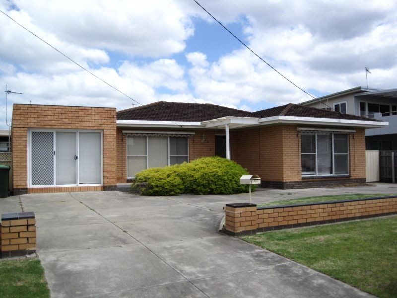 3 Marina Drive, Paynesville VIC 3880