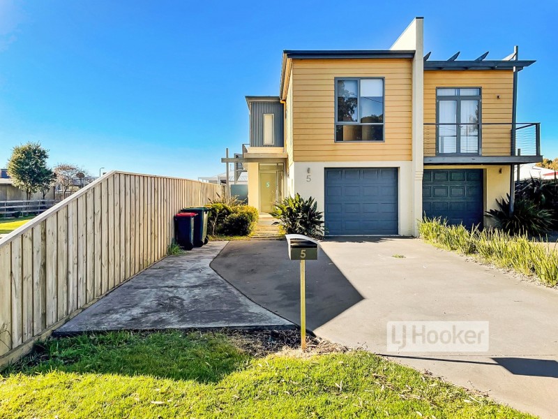 5 Green Court, Eagle Point VIC 3878